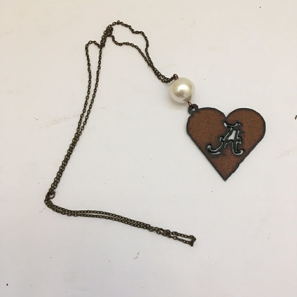 UNIVERSITY OF ALABAMA CUT OUT METAL HEART NECKLACE